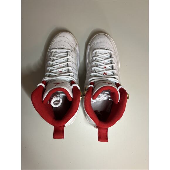 Size 5.5Y - Air Jordan 12 Retro FIBA (GS) - Picture 5 of 9